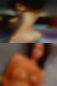 Women lesbian swinger in Scottsburg couples nude.