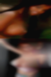 Woman sex clubs reading with hot pussy.